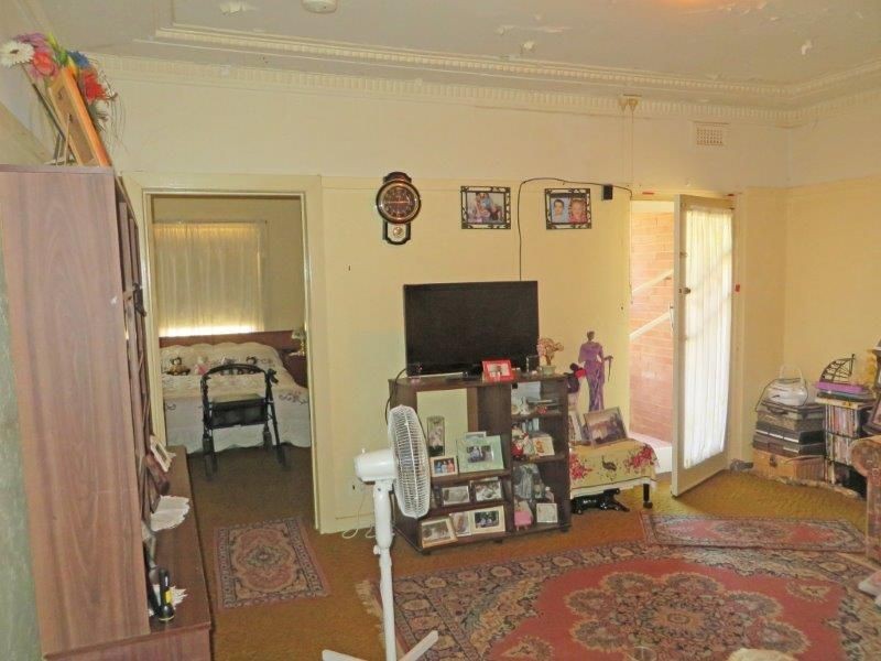 29 Bolton St, Junee NSW 2663