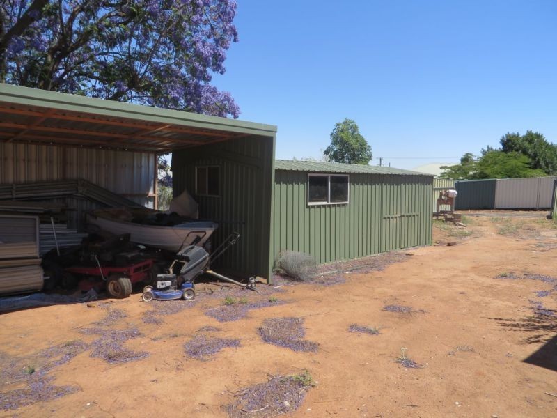 10 Lillian Street, Junee NSW 2663