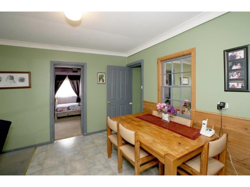 1 Harold Street, Junee NSW 2663