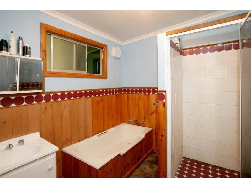 1 Harold Street, Junee NSW 2663