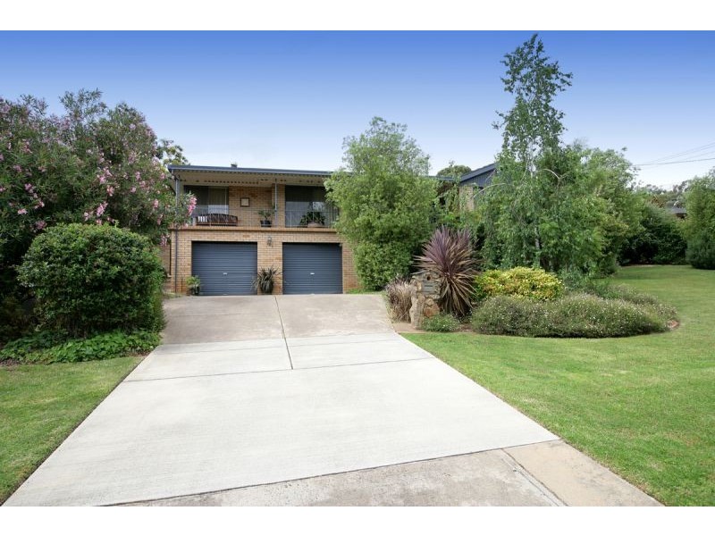 109 Red Hill Road, Wagga Wagga NSW 2650