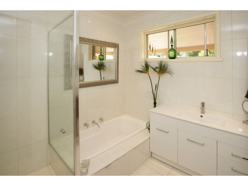 109 Red Hill Road, Wagga Wagga NSW 2650