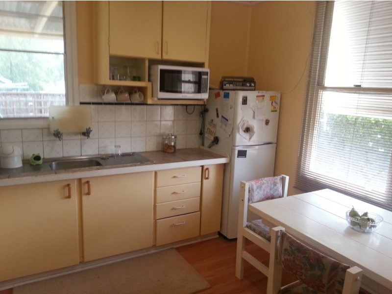 3 Elbe Street, Milbrulong NSW 2656