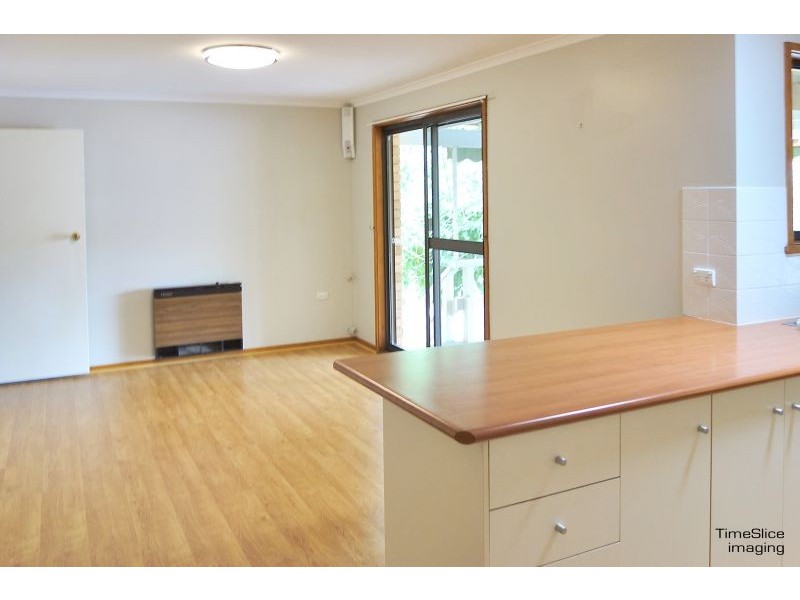 18 Sherwood Avenue, Kooringal NSW 2650