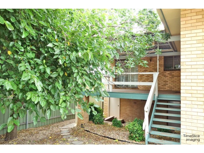 18 Sherwood Avenue, Kooringal NSW 2650