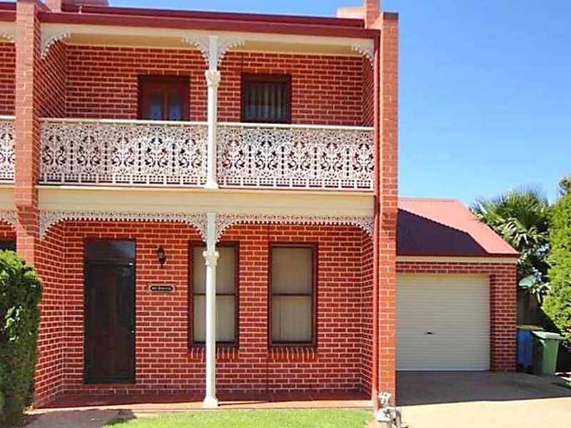 13/34 Travers Street, Wagga Wagga NSW 2650