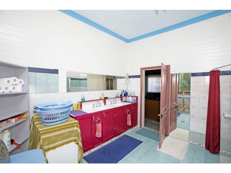 8 Wardle St, Junee NSW 2663