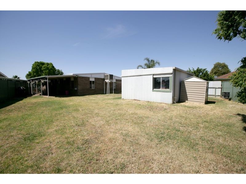 34 Eldershaw Drive, Forest Hill NSW 2651