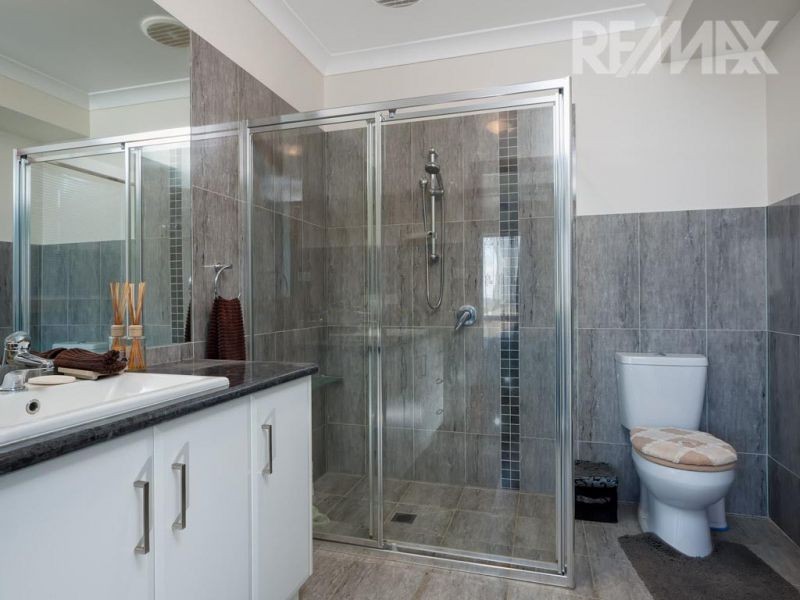 13 Osterley Street, Bourkelands NSW 2650