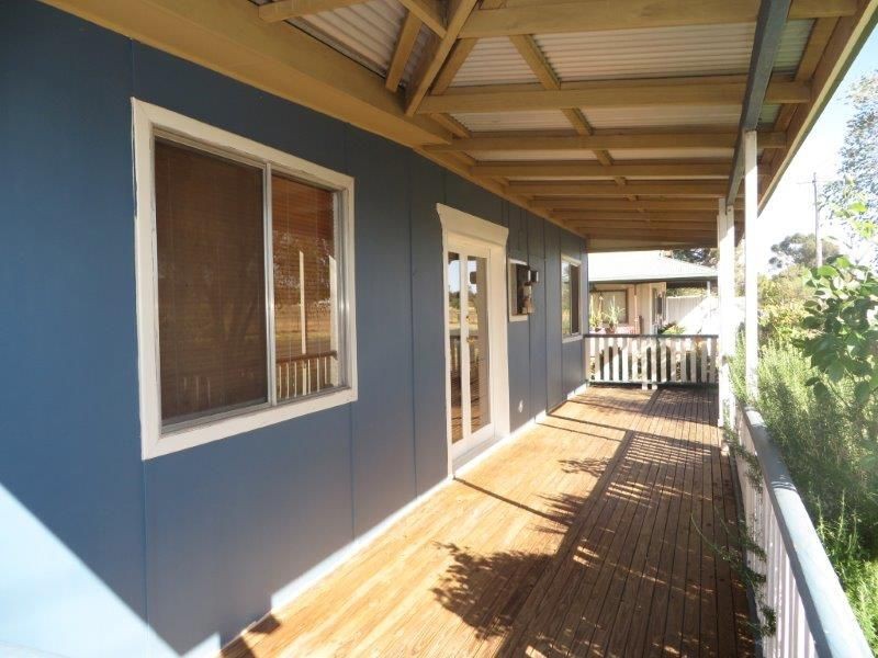 47 Junction St, Junee NSW 2663