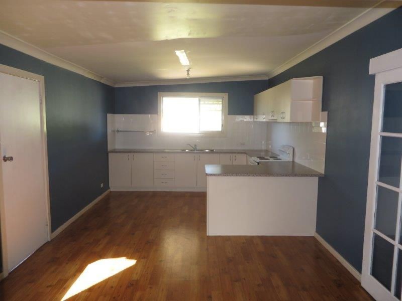 47 Junction St, Junee NSW 2663