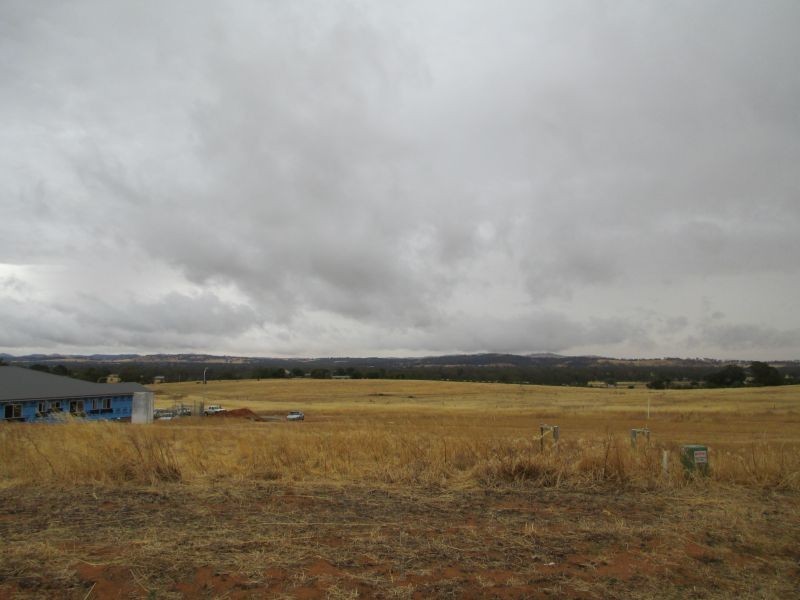 3 Claymore Road, Estella NSW 2650