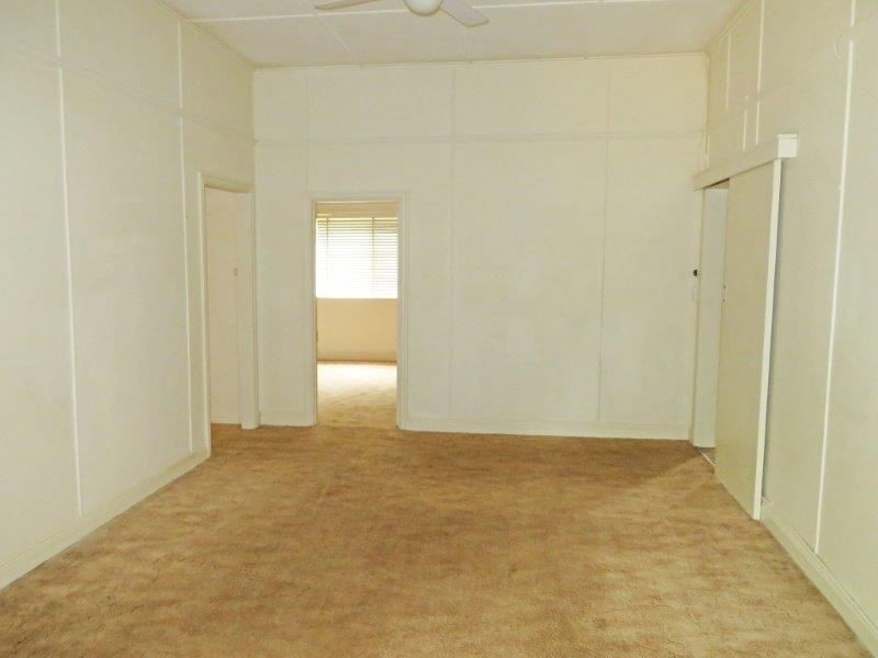 25 King St, Junee NSW 2663