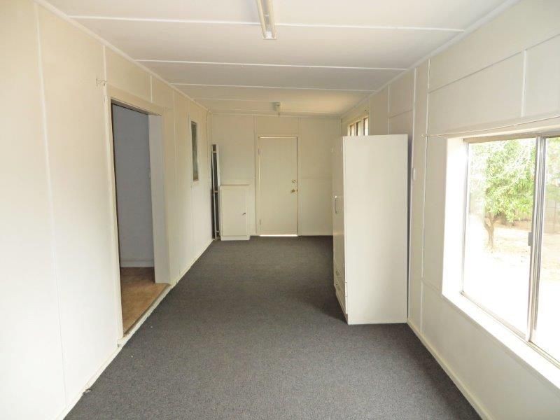 25 King St, Junee NSW 2663