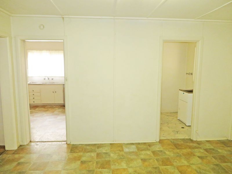 25 King St, Junee NSW 2663