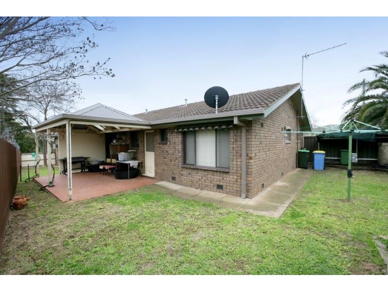35 Mallory Street, Ashmont NSW 2650