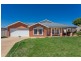 4 Fisher Place, Lloyd NSW 2650