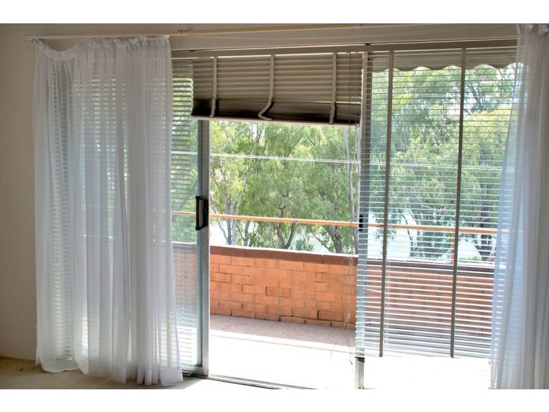 6/14 Small Street, Wagga Wagga NSW 2650