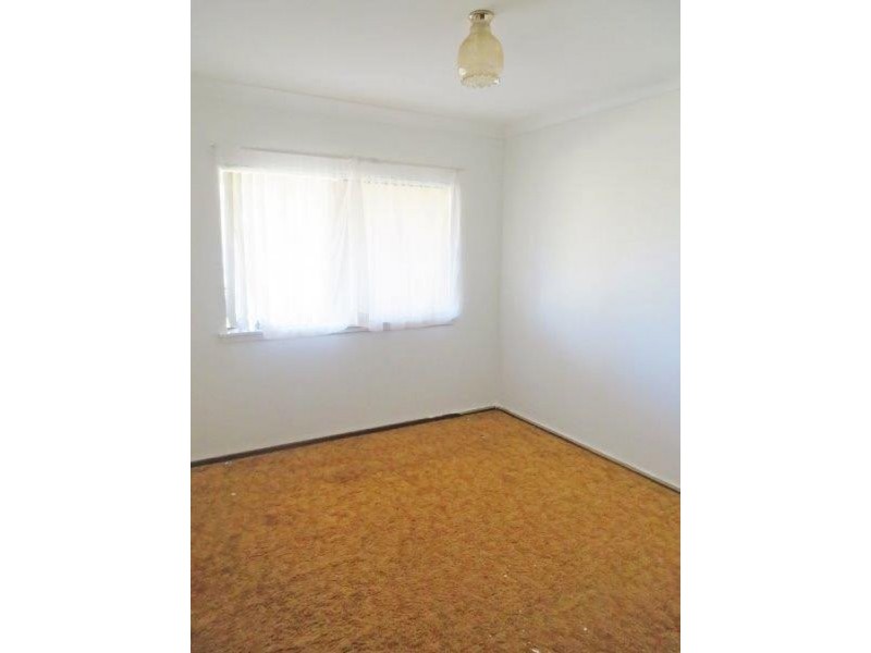10 Broadway Street, Junee NSW 2663