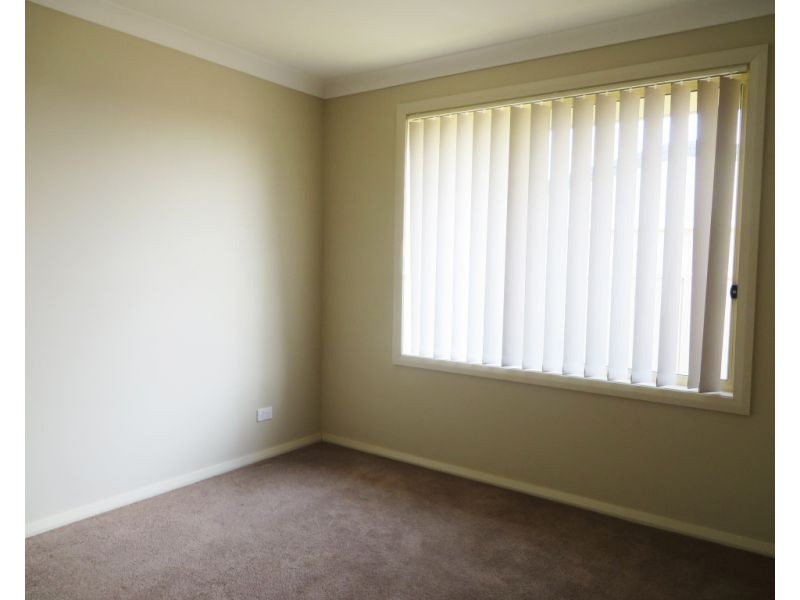 1 Johnston Street, Junee NSW 2663