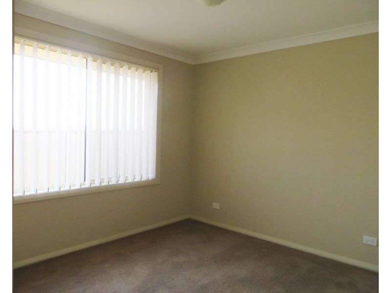1 Johnston Street, Junee NSW 2663