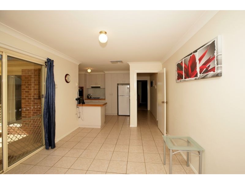 18 Harrier Street, Estella NSW 2650