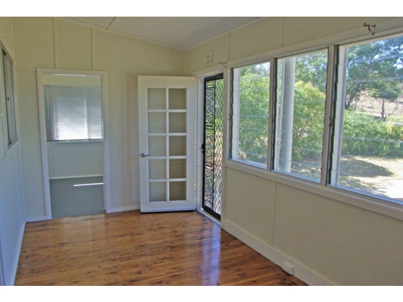 11 Golf Ave, Junee NSW 2663