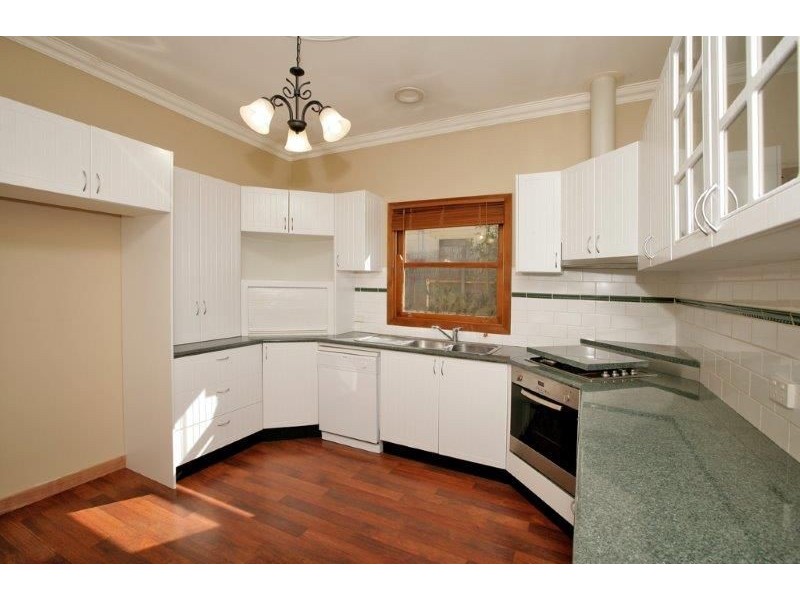 217 Gurwood St, Wagga Wagga NSW 2650