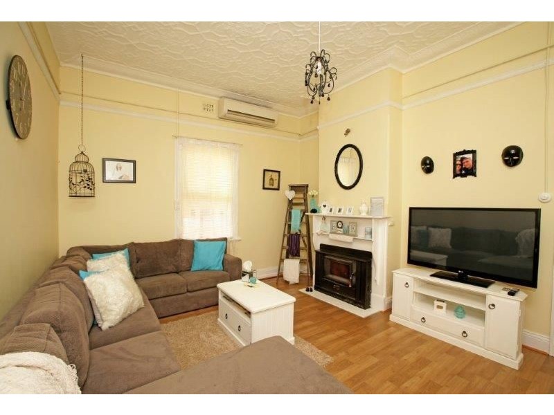 30 William St, Junee NSW 2663