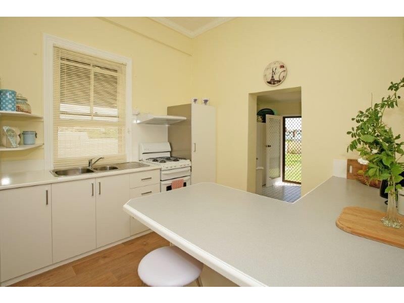 30 William St, Junee NSW 2663