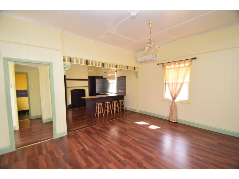 33 Raff St, Toowoomba City QLD 4350
