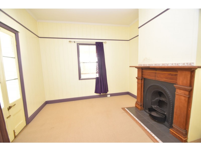 33 Raff St, Toowoomba City QLD 4350