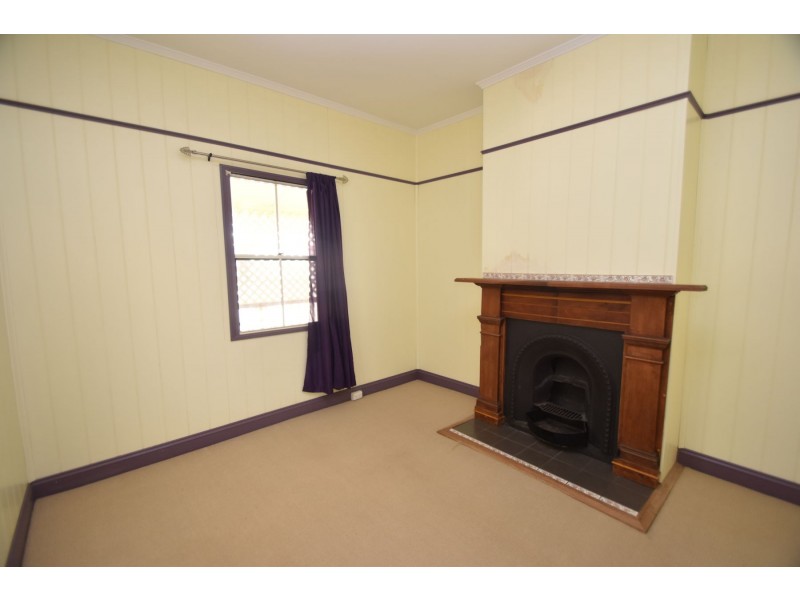 33 Raff St, Toowoomba City QLD 4350