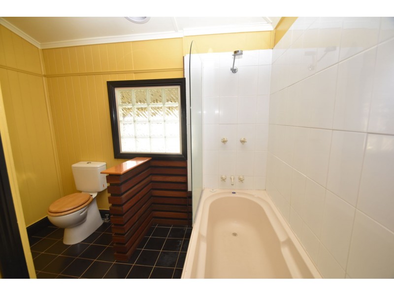 33 Raff St, Toowoomba City QLD 4350