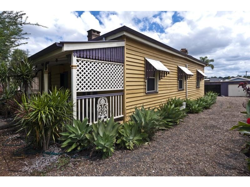 33 Raff St, Toowoomba City QLD 4350