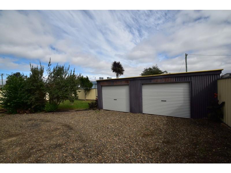 33 Raff St, Toowoomba City QLD 4350