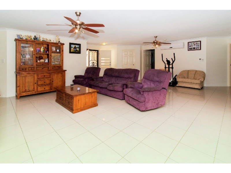 33 Franks Road, Regency Downs QLD 4341