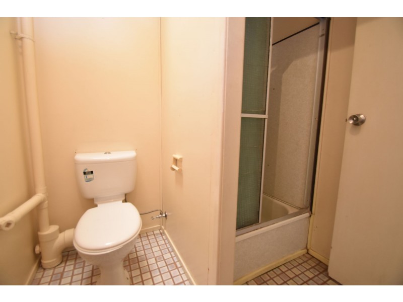 9/10 Phillip Street, East Toowoomba QLD 4350