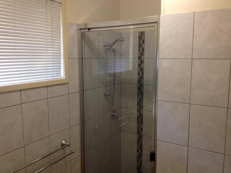 2/2 Creek St, Cambooya QLD 4358