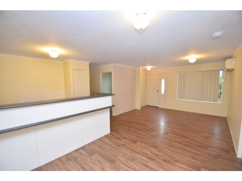 37 John St, Cambooya QLD 4358