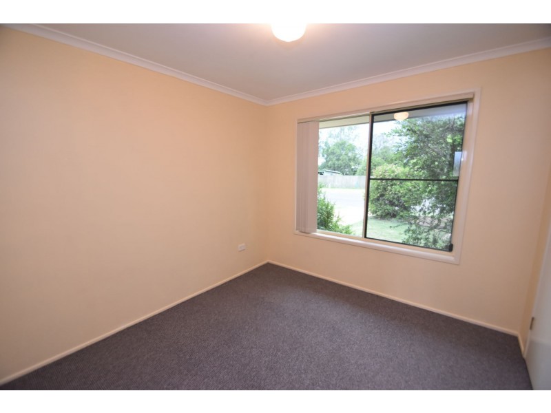 37 John St, Cambooya QLD 4358