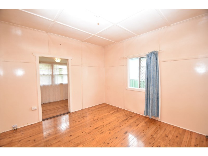 9B Victory Street, Newtown QLD 4350