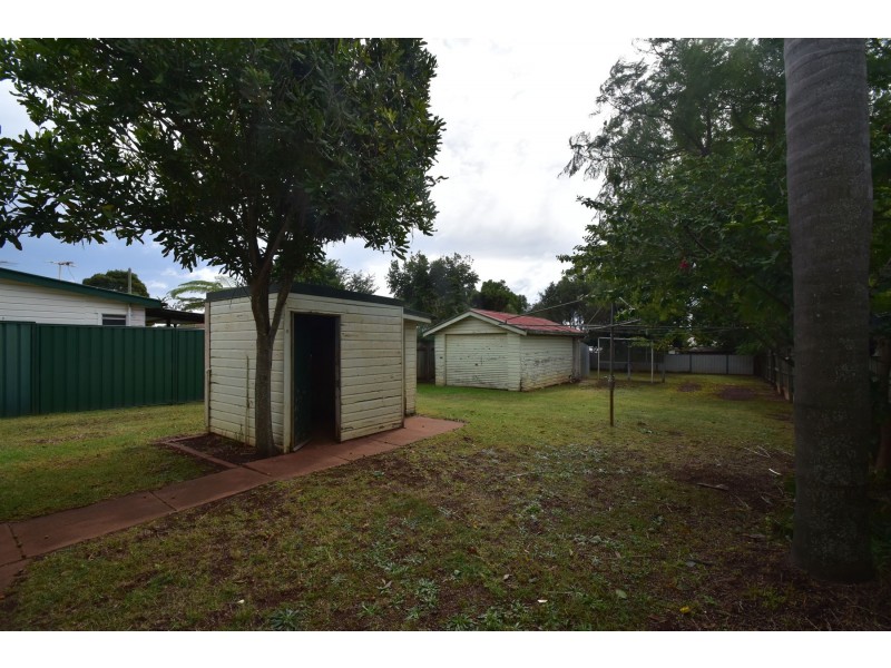 9B Victory Street, Newtown QLD 4350