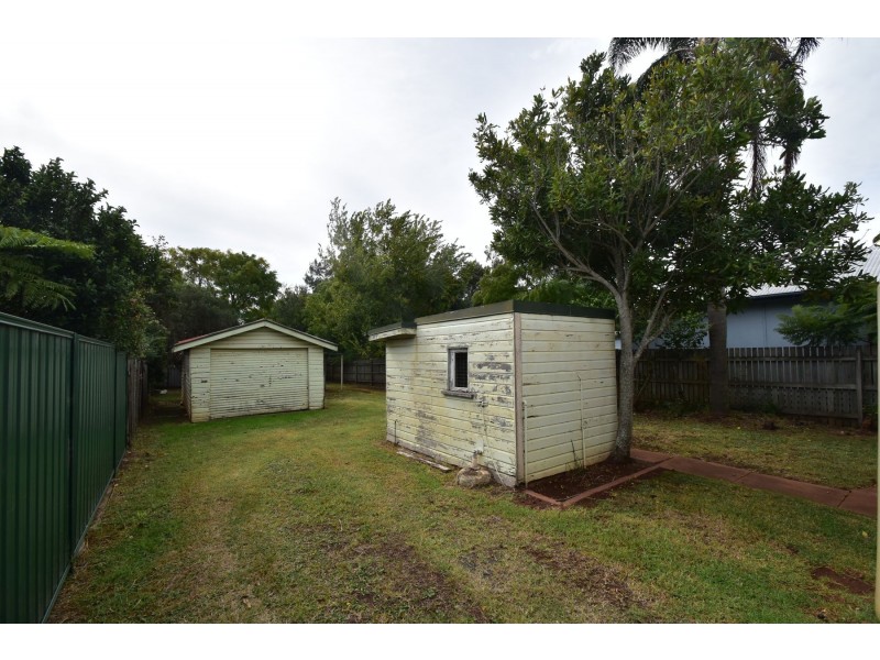 9B Victory Street, Newtown QLD 4350