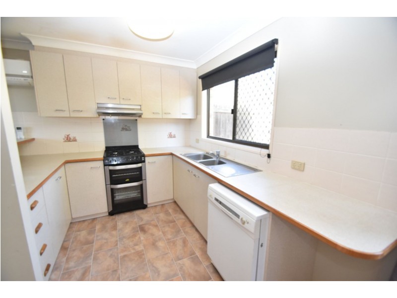 7/251 Herries Street, Newtown QLD 4350