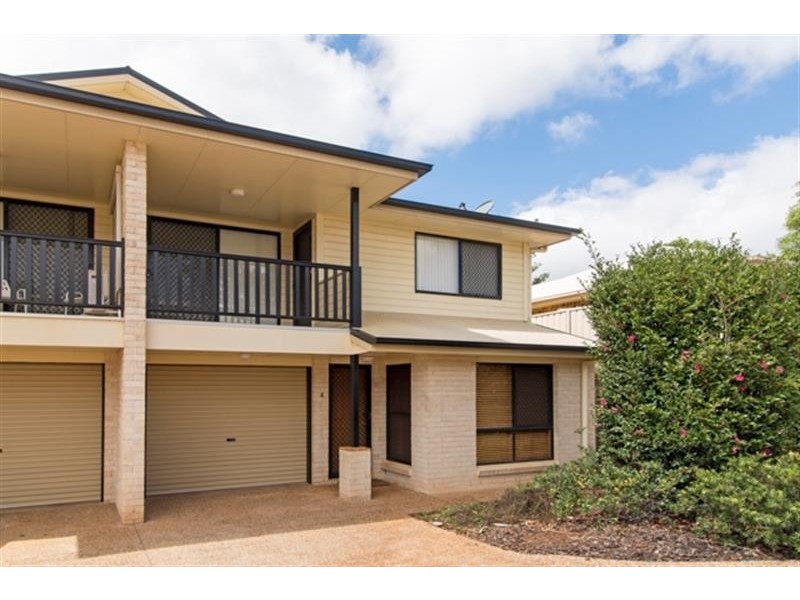 4/2 Garde Street, Centenary Heights QLD 4350