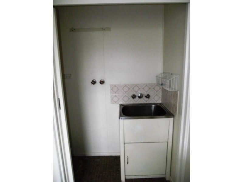 3/128 Curzon Street, Rangeville QLD 4350