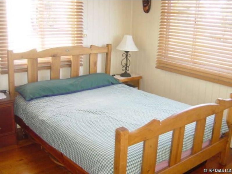 6 Peardon Street, South Toowoomba QLD 4350
