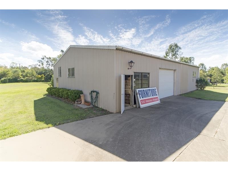 8506 Warrego Highway, Withcott QLD 4352