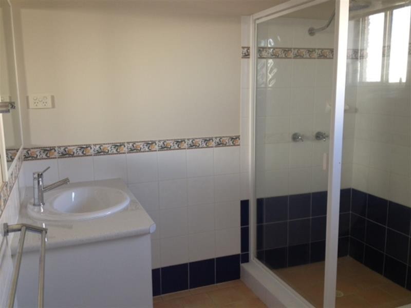 363 Spring Street, Kearneys Spring QLD 4350